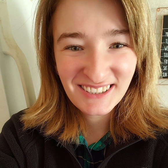 Meet your Posher, Devan - Picture 1 of 1